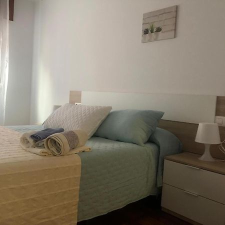 Apartamento Xacobe Grove, 120 Metros Totalmente Equipado, Luminoso, Centrico Y Con Plaza De Garaje Эль-Грове Экстерьер фото