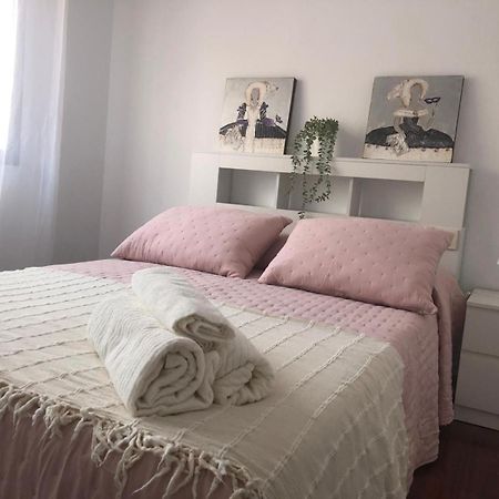 Apartamento Xacobe Grove, 120 Metros Totalmente Equipado, Luminoso, Centrico Y Con Plaza De Garaje Эль-Грове Экстерьер фото
