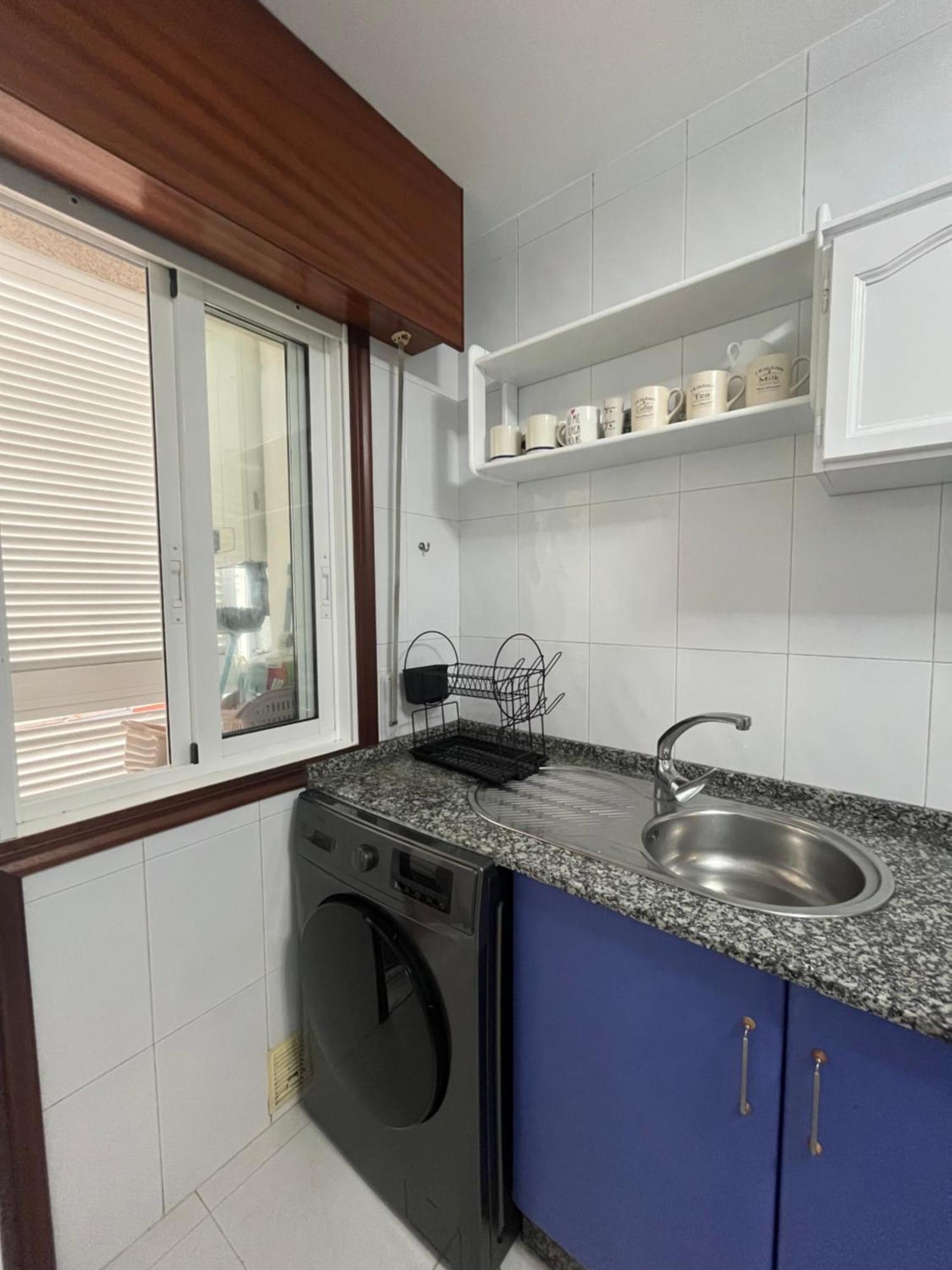 Apartamento Xacobe Grove, 120 Metros Totalmente Equipado, Luminoso, Centrico Y Con Plaza De Garaje Эль-Грове Экстерьер фото