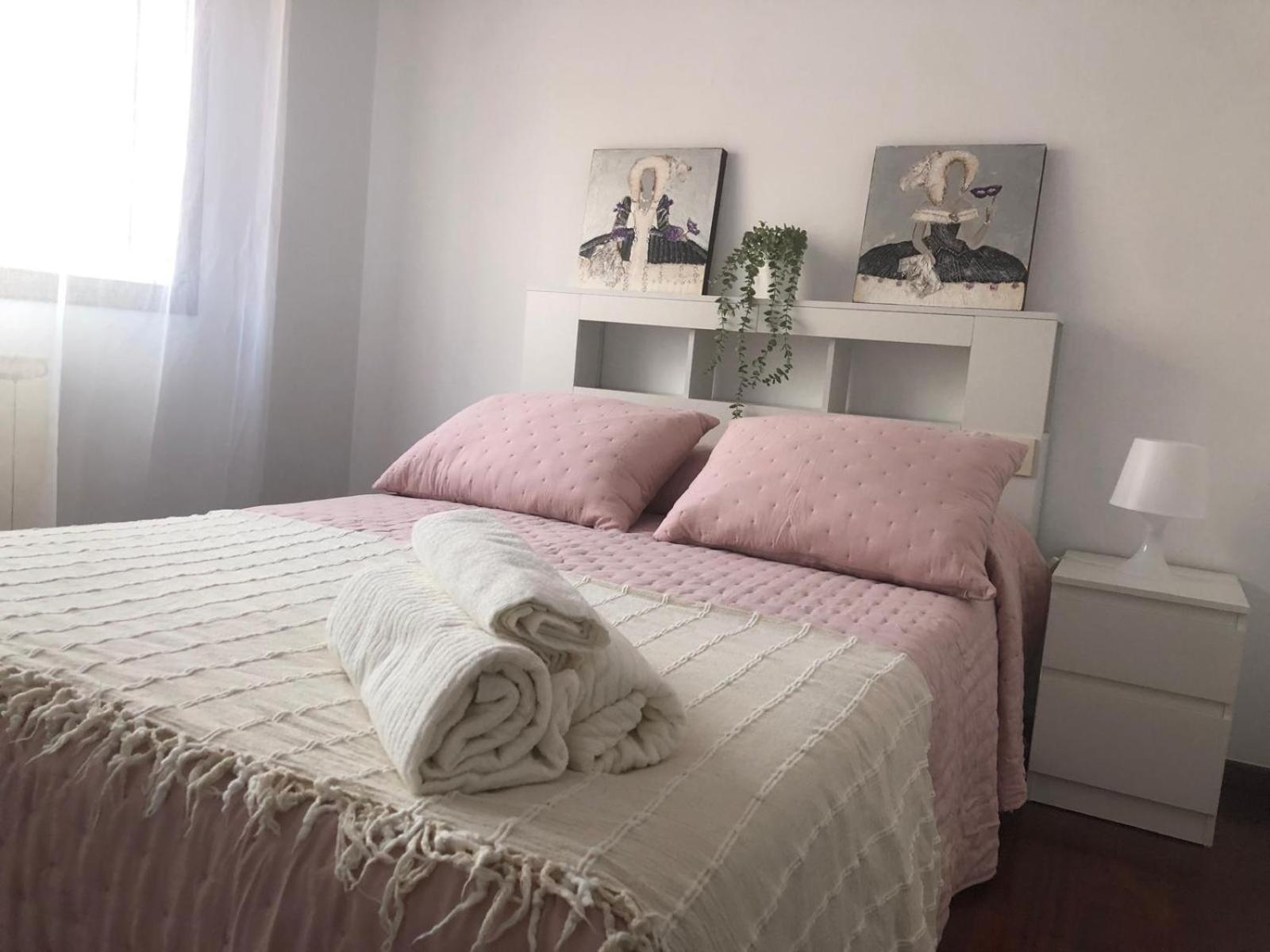 Apartamento Xacobe Grove, 120 Metros Totalmente Equipado, Luminoso, Centrico Y Con Plaza De Garaje Эль-Грове Экстерьер фото